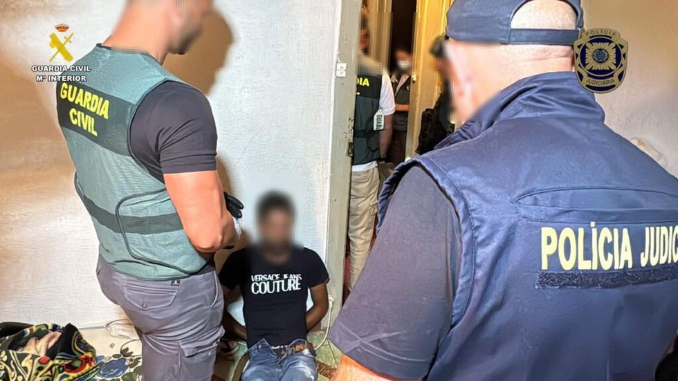 Desmantelan red de trata de personas en La Rioja dedicada a la explotación laboral