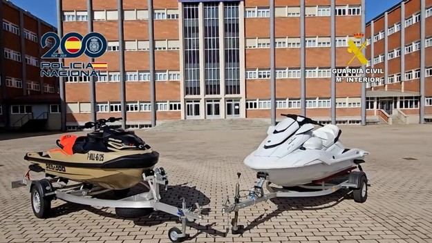 Desmantelado grupo criminal que estafaba con motos de agua