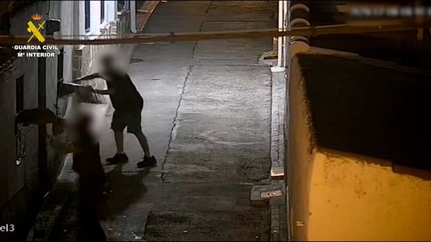 Detenidos dos hombres por un ataque de odio en Torres de la Alameda