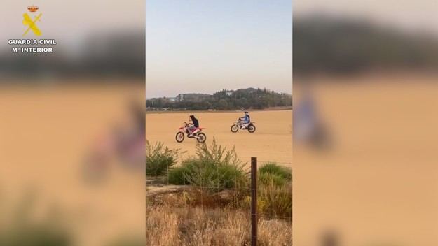 Menor arrestado y adulto investigado por atacar a guardias civiles en Jerez durante carrera ilegal de motos
