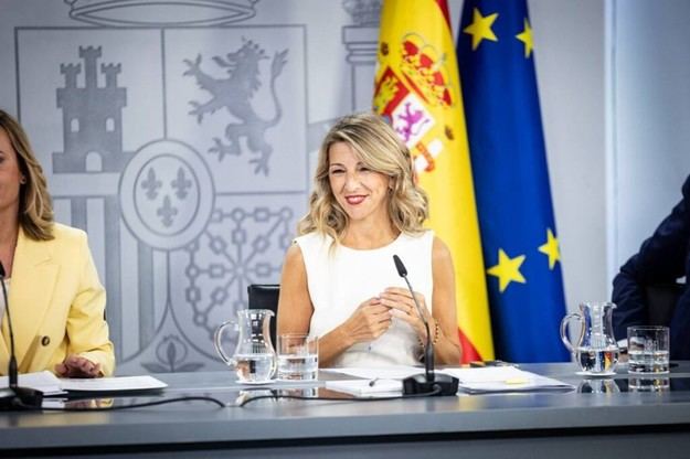 El Gobierno extiende permisos de nacimiento y cuidado en tres semanas