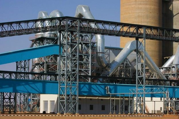 Gobierno asigna 500 millones para eficiencia energética en industria y servicios