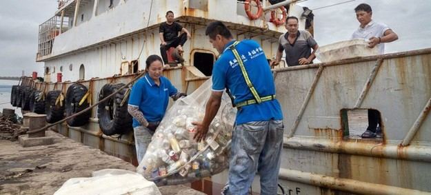 Negociaciones en Ginebra para un tratado global contra la contaminación plástica