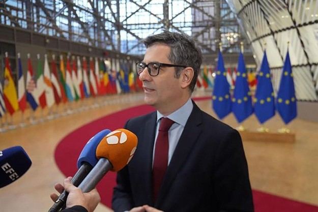 España defiende la asistencia humanitaria a migrantes en la UE