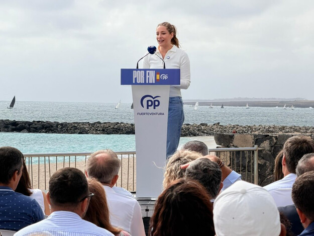 Ester Muñoz presenta el 29-N como una elección entre Sánchez y los españoles