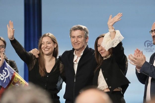 Feijóo critica al Gobierno por su doble discurso sobre la guerra y la inflación