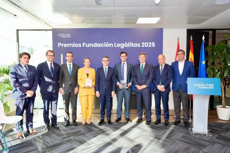 Félix Bolaños participa en la entrega de los Premios Legálitas 2025