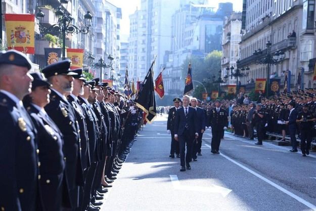 Grande-Marlaska destaca el récord histórico de policías en España durante el Día de la Policía