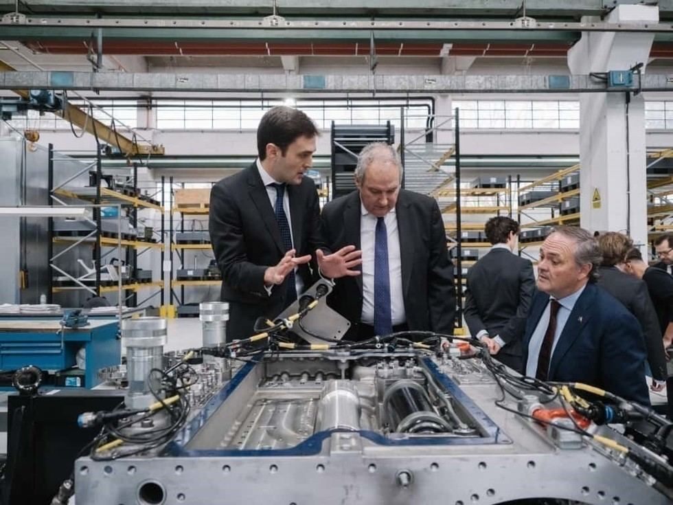 Hereu destaca la industria de defensa como clave para la economía española