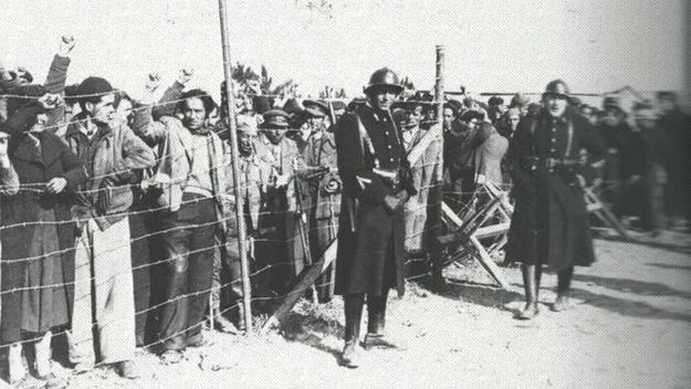 Cautivo y desarmado el ejército rojo….