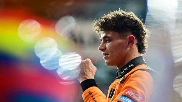 Norris se prepara para la temporada 2025 con confianza tras aprender de sus duelos con Verstappen