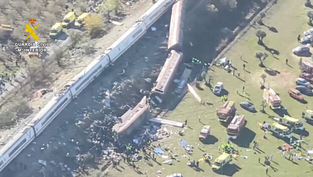 Dos trenes de Renfe e Iryo colisionan cerca de Urda