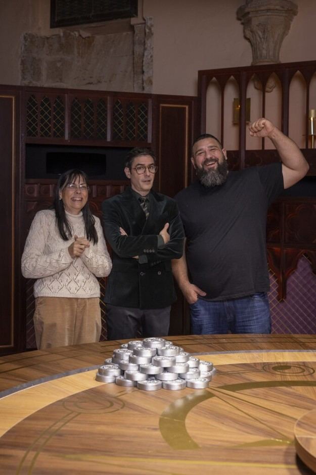 Juan Ferrer y Charo se coronan campeones de 'Traitors España' en Antena 3