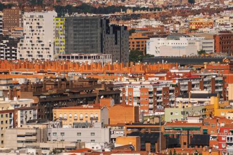 Disminuye la propiedad en España: un 22% menos de hogares poseen inmuebles mientras aumentan los grandes tenedores