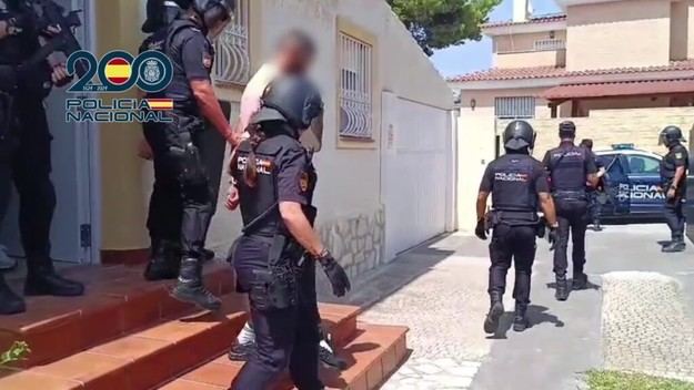 Detienen en Benidorm a dos fugitivos buscados por Francia en un chalet