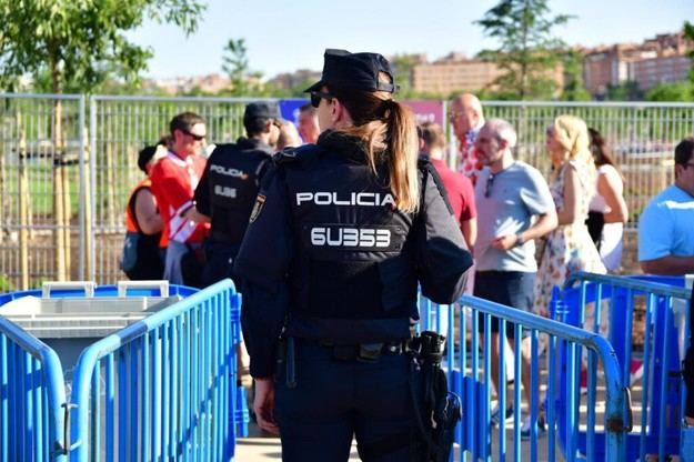 La Policía Nacional refuerza la seguridad en "La Vuelta" con más de 70 agentes