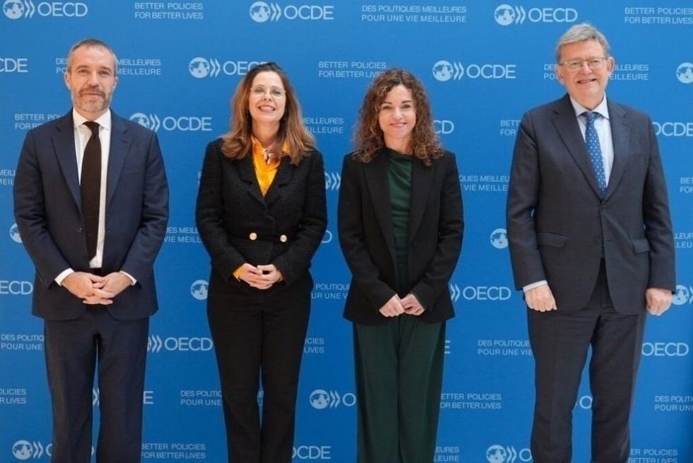 La digitalización y la IA, claves en la estrategia turística de España 2030