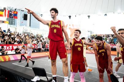 España avanza a cuartos de final en la Copa del Mundo 3x3 tras vencer a Australia