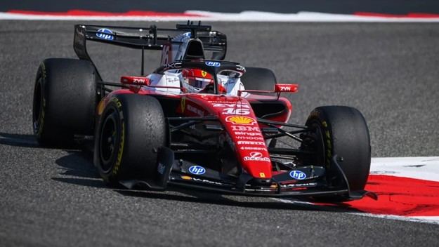 Leclerc marca el mejor tiempo en la última mañana del test de Bahréin