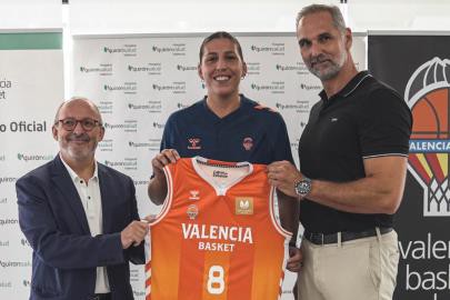 María Araújo se une a Valencia Basket como nueva pívot