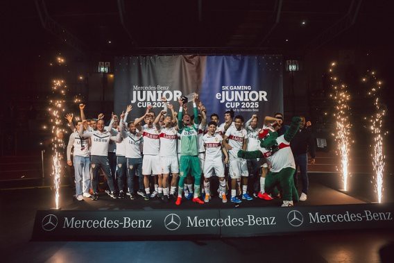 VfB Stuttgart se corona campeón del Mercedes-Benz JuniorCup 2025