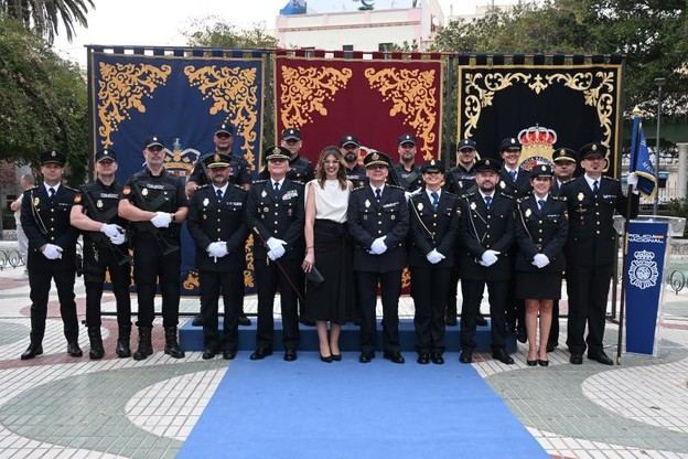Melilla rinde homenaje a las víctimas del terrorismo en un emotivo acto institucional