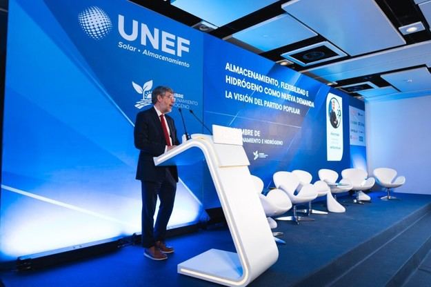Nadal critica la carga fiscal que agobia a los empresarios y urge a actuar contra la corrupción del Gobierno