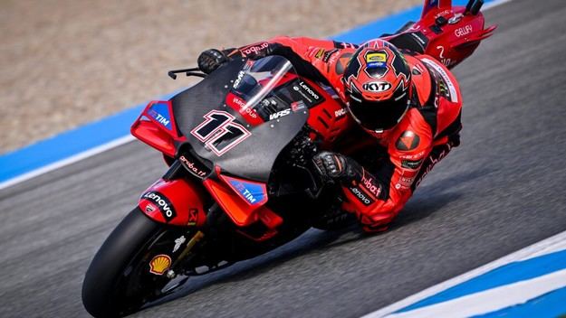 Nicolò Bulega hará su debut en MotoGP como reemplazo de Márquez en Portugal y Valencia