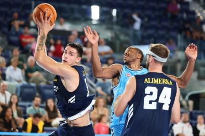 Inicia la Primera FEB con emocionantes partidos y grandes expectativas