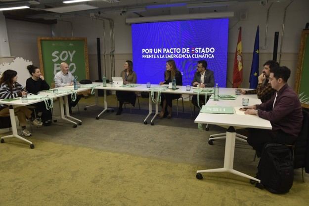 Aagesen alerta a la Fiscalía sobre el aumento de ataques en redes a divulgadores climáticos