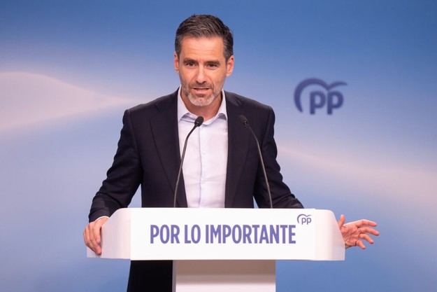 Sémper advierte que la imputación de las hijas de Zapatero aumenta las dudas sobre su entorno