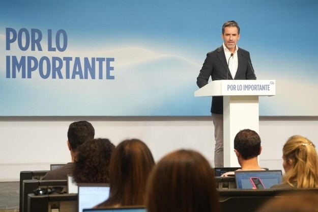 Sémper denuncia el empeoramiento de España en ocho años y pide medidas urgentes para aliviar la crisis económica