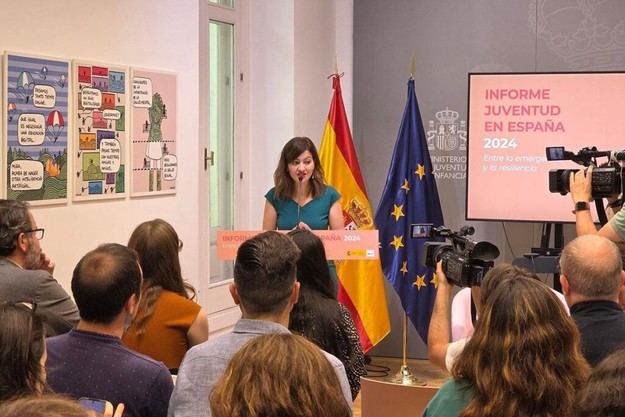 Sira Rego presenta el Informe sobre Juventud en España 2024