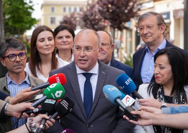 Tellado predice el colapso del Gobierno tras nuevos fracasos parlamentarios