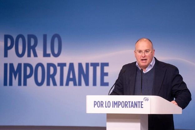 Tellado pide la dimisión de Marlaska y elecciones anticipadas por la crisis en Ceuta