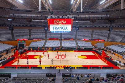 España se enfrenta a Francia en Badalona este jueves a las 21:00 horas