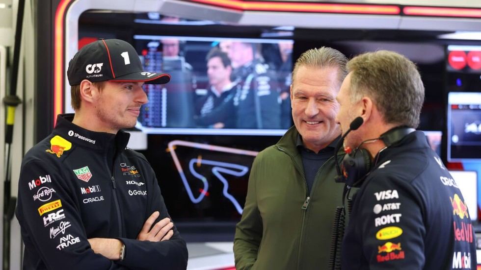 Verstappen celebra un inicio positivo en las pruebas de pretemporada con Red Bull