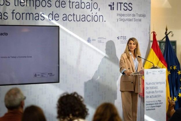 Yolanda Díaz presenta el Plan Estratégico 2025-2027 para la Inspección de Trabajo